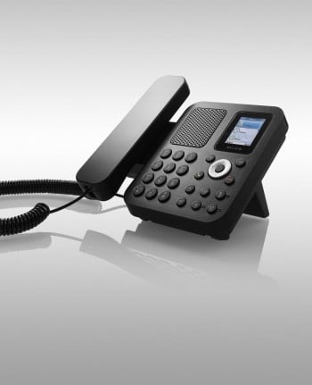 Serviciul de telefonie 0 800 86 86 22 este disponibil de luni până vineri între orele 9 și 22. 