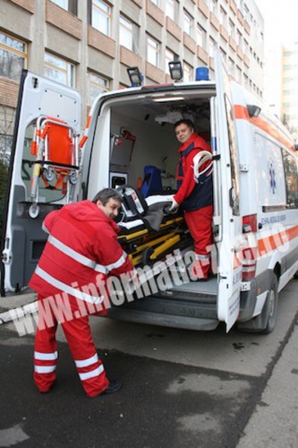 Ambulanta la Spitalul Judetean