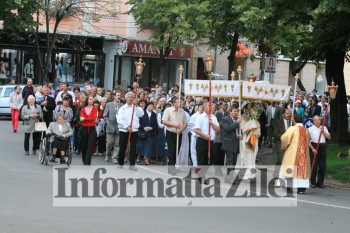 Procesiune în jurul parcului din Centrul Vechi