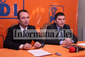 Dr. Cosmin Ratiu - consilier local PDL si av. Adrian Cozma - presedintele tineretului democrat liberal