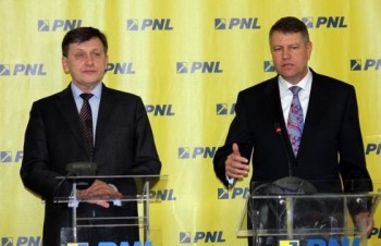 Liberalii vor alege între Antonescu şi Iohannis