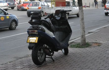 Permisul de conducere pentru moped este obligatoriu