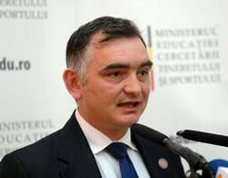 Stelian Fedorca a ocupat simultan mai multe functii