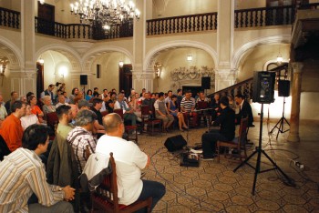 Sala Cavalerilor din Castelul Karolyi în timpul concertului