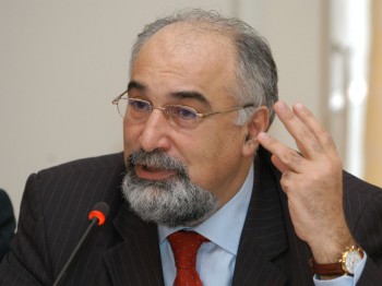 Varujan Vosganian