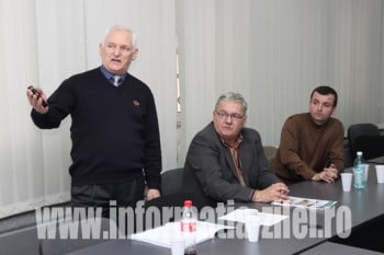 Inginerul Fodor Istvan prezinta Raportul de activitate pe anul 2013