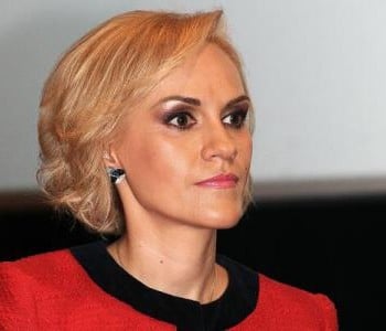 Gabriela Firea rămâne senator independent