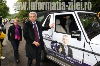Candidatul PP-DD pe Colegiul 2 şi la alegerile europarlamentare de duminica aceasta, Dan Diaconescu, invită sătmărenii cu mic cu mare la un spectacol de zile mari vineri, 23 mai 2014