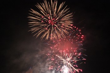 Spectacol de artificii Piața 25  Octombrie