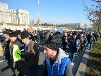 Fermieri la proteste