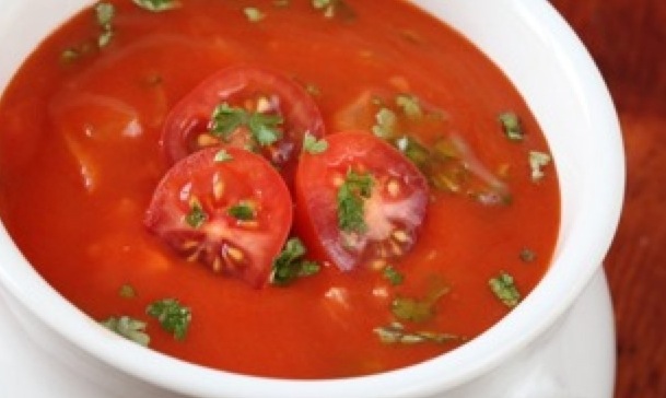 Supă de tomate fără foc