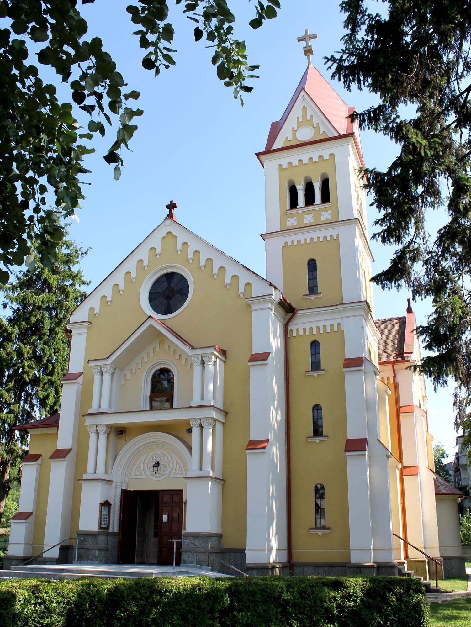 Biserica Sfanta Tereza a Pruncului Isus