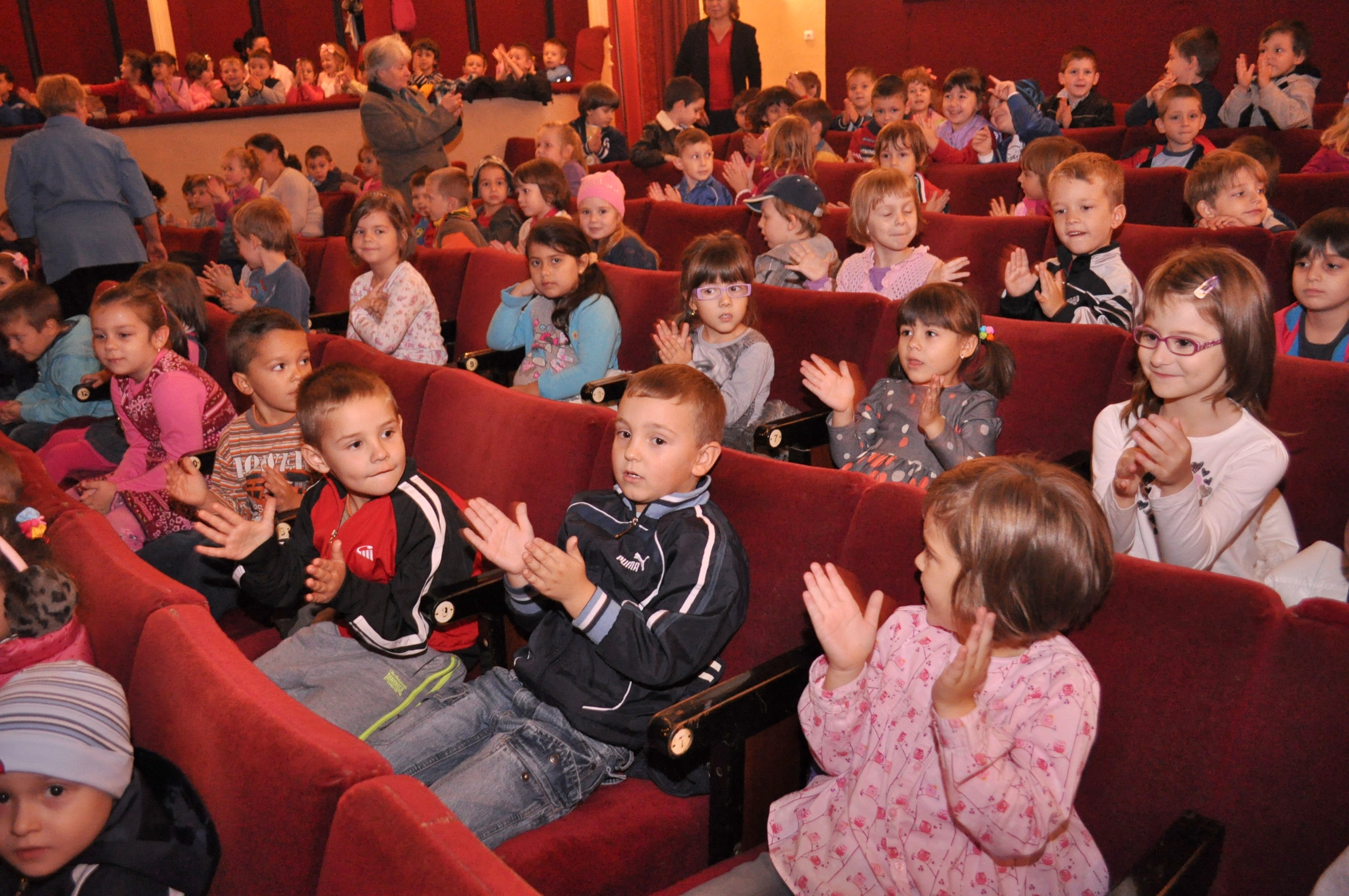 Copii la Teatru
