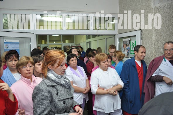 Personalul din sanatatea satmareana a intrat in greva de avertisment timp de doua ore