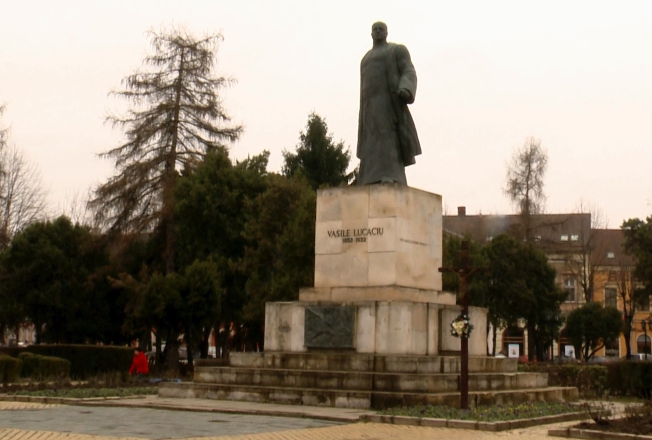 Statuia lui Vasile Lucaciu din Satu Mare