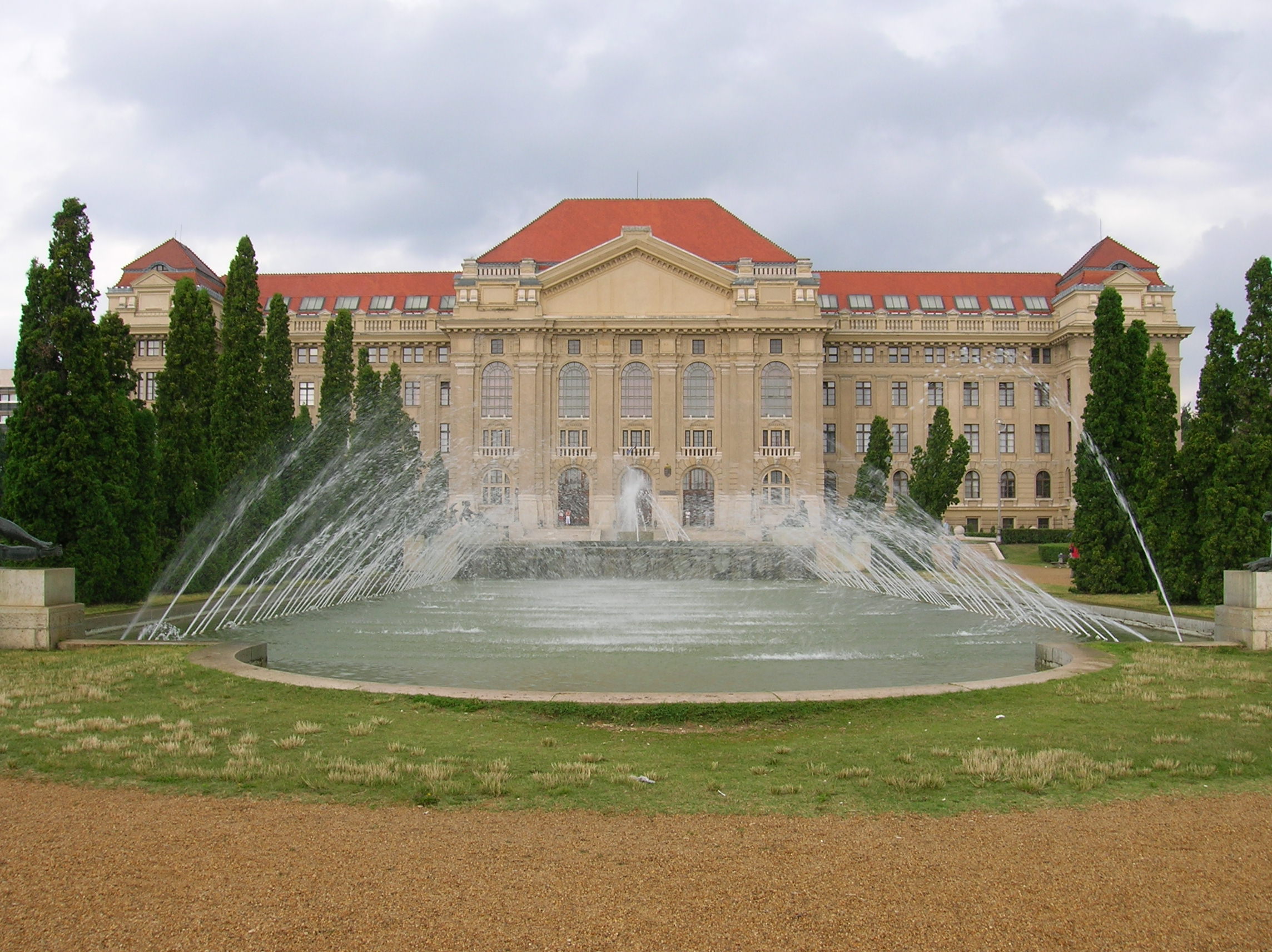 Universitatea din Debrecen