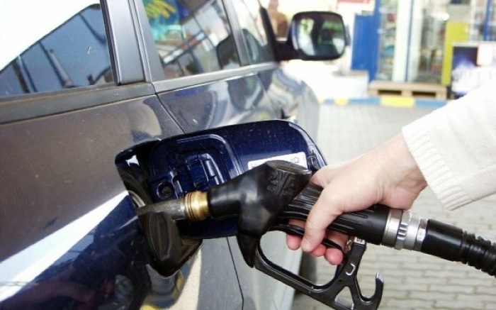 Carburantii se vor scumpi de la 1 aprilie
