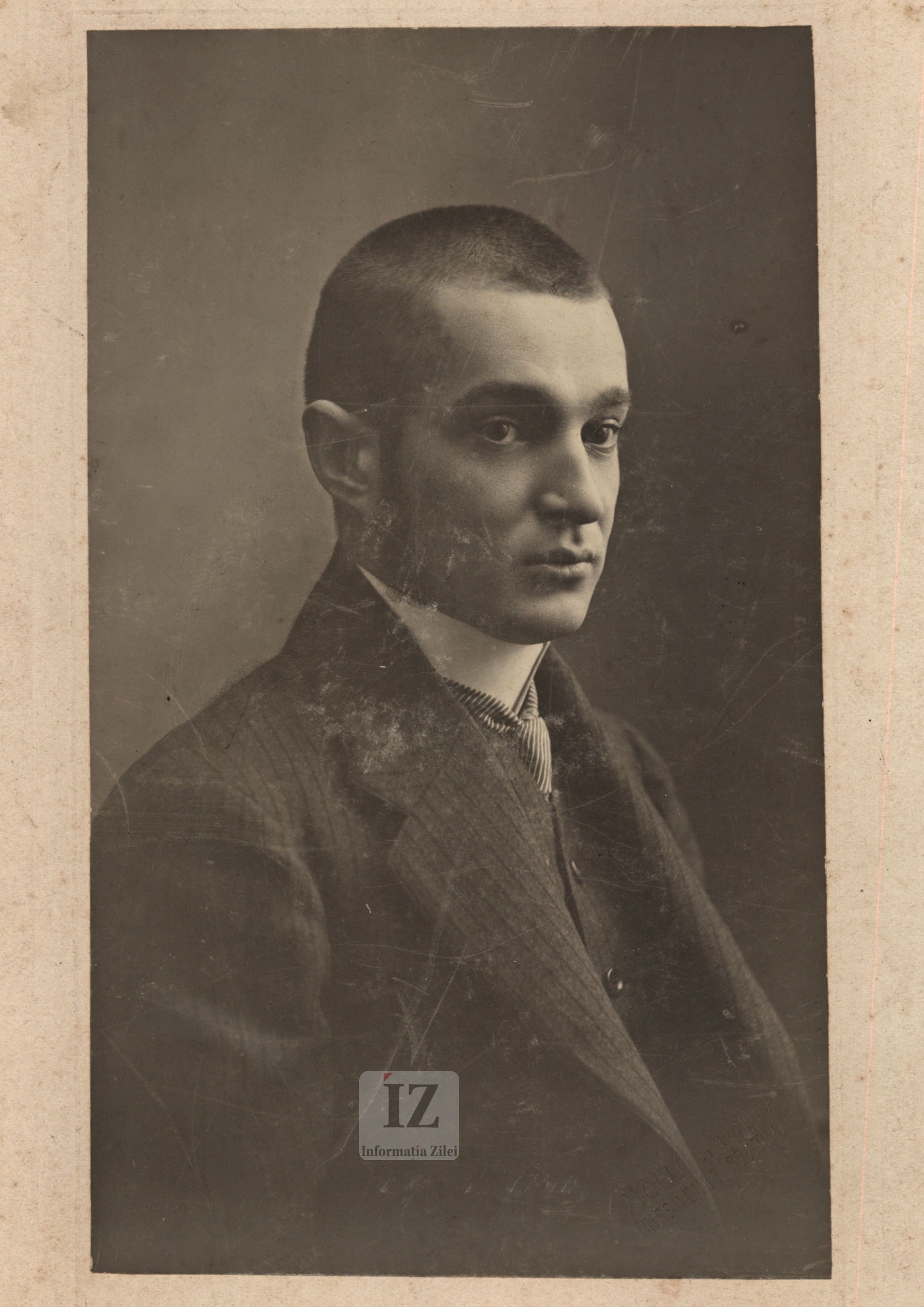 Dr. Luko Bela, fondatorul primului Spital Orasenesc din Satu Mare a fost condus pe ultimul sau drum de 20.000 de persoane