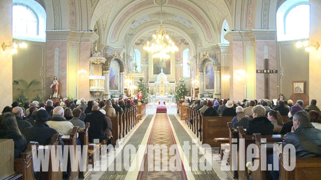 Biserica arhiplina la toate slujbele de sarbatoare