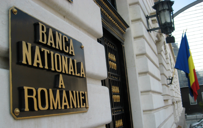 Sistemul bancar romanesc a inregistrat anul trecut o pierdere de 1 miliard de euro
