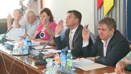 consilierii au votat prompt si in unanimitate proiectele de hotarare de pe Ordinea de zi