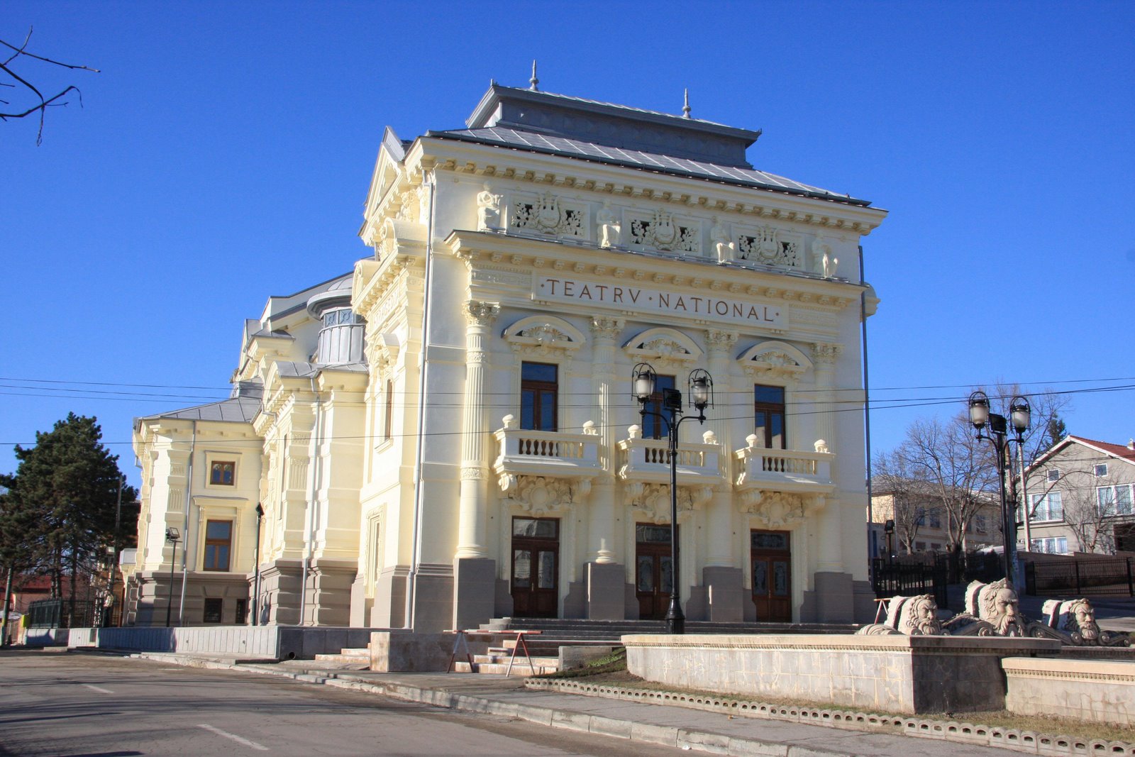 Teatrul Naţional din Caracal