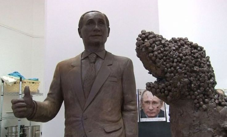 Statuia lui Putin
