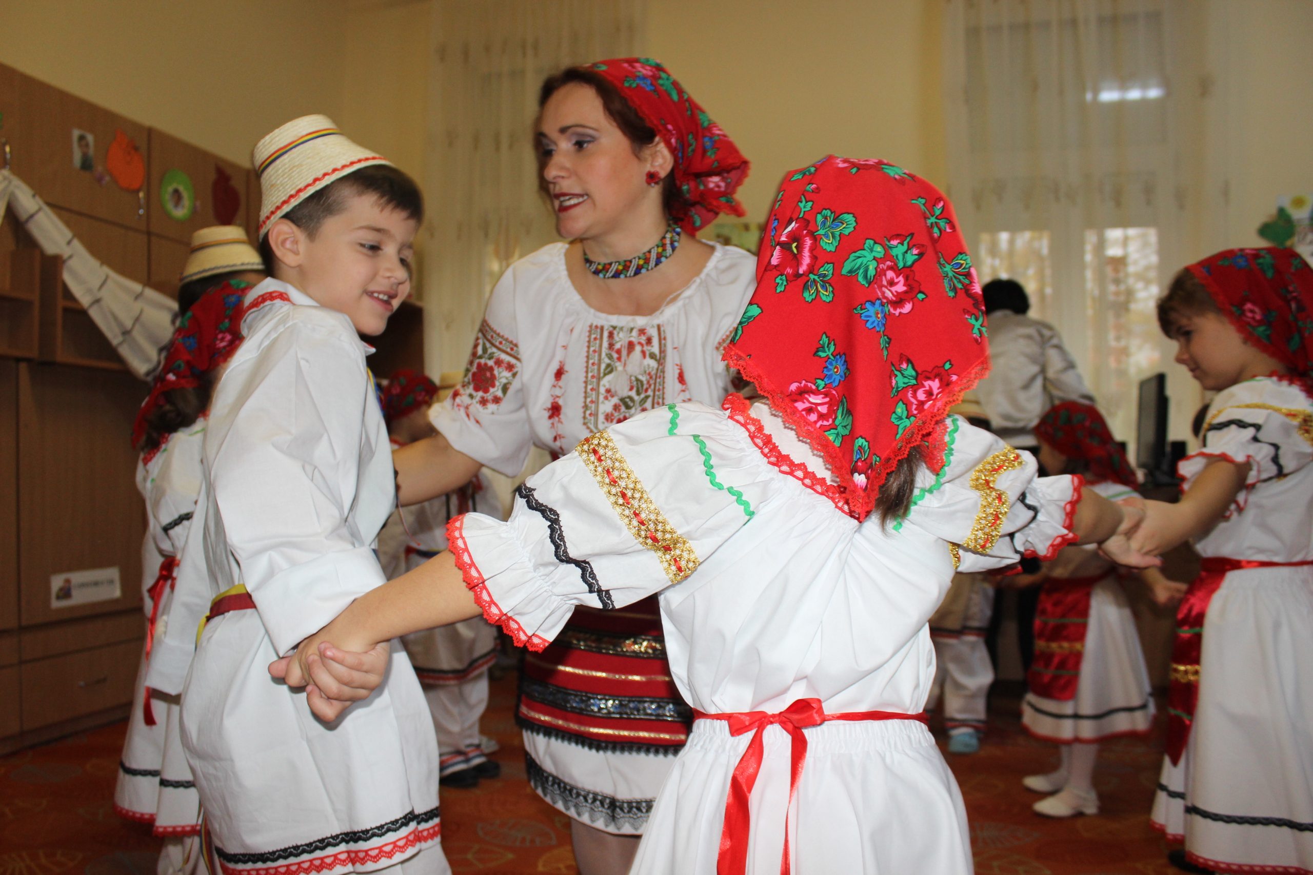 Mare sărbătoare, mare miercuri la Grădiniţa cu Program Prelungit nr. 2 din Satu Mare