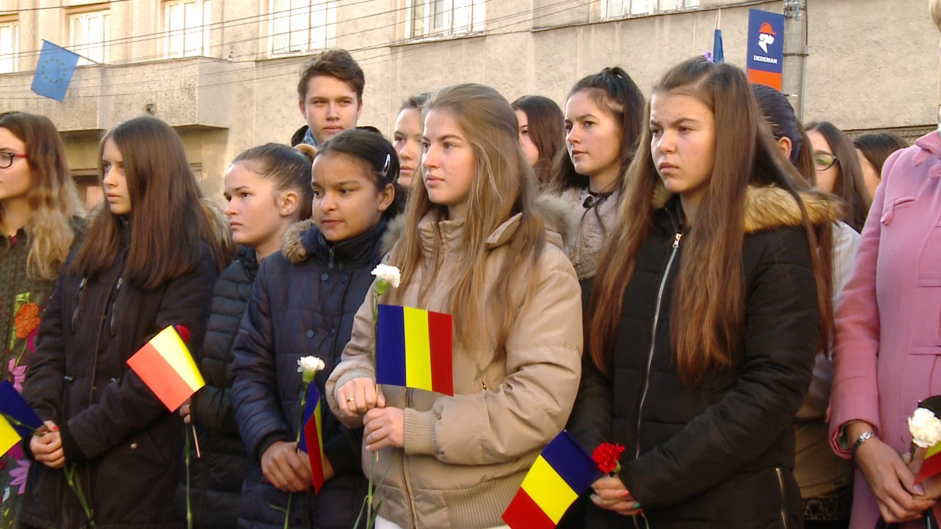 Sute de sătmăreni au luat parte la ceremonia de Ziua Armatei Române