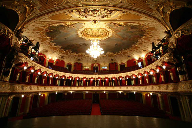 Sala Operei din Iași