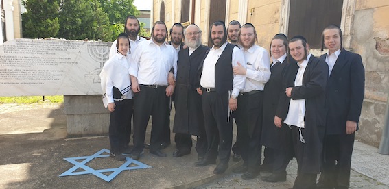 Adepţii lui Joel Teitelbaum au venit să vadă locul de origine al primului rabin ultra-ortodox