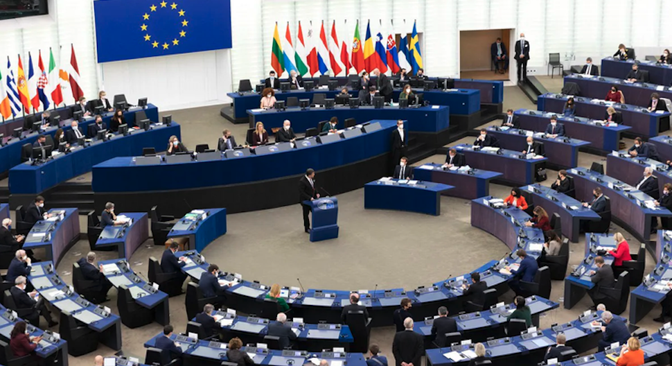 Parlamentul European adoptă noi norme de transparență pentru publicitatea politică