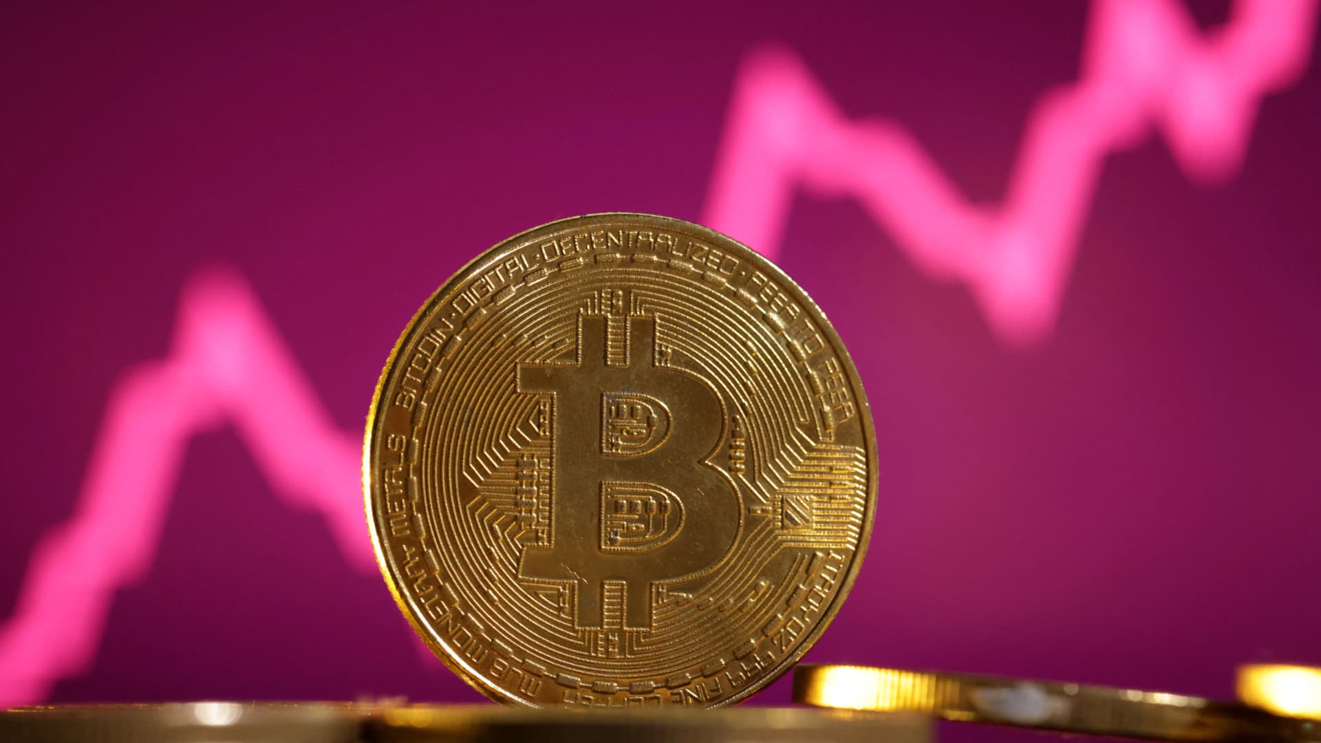 Care sunt şansele ca efervescenţa din jurul Bitcoin să continue?