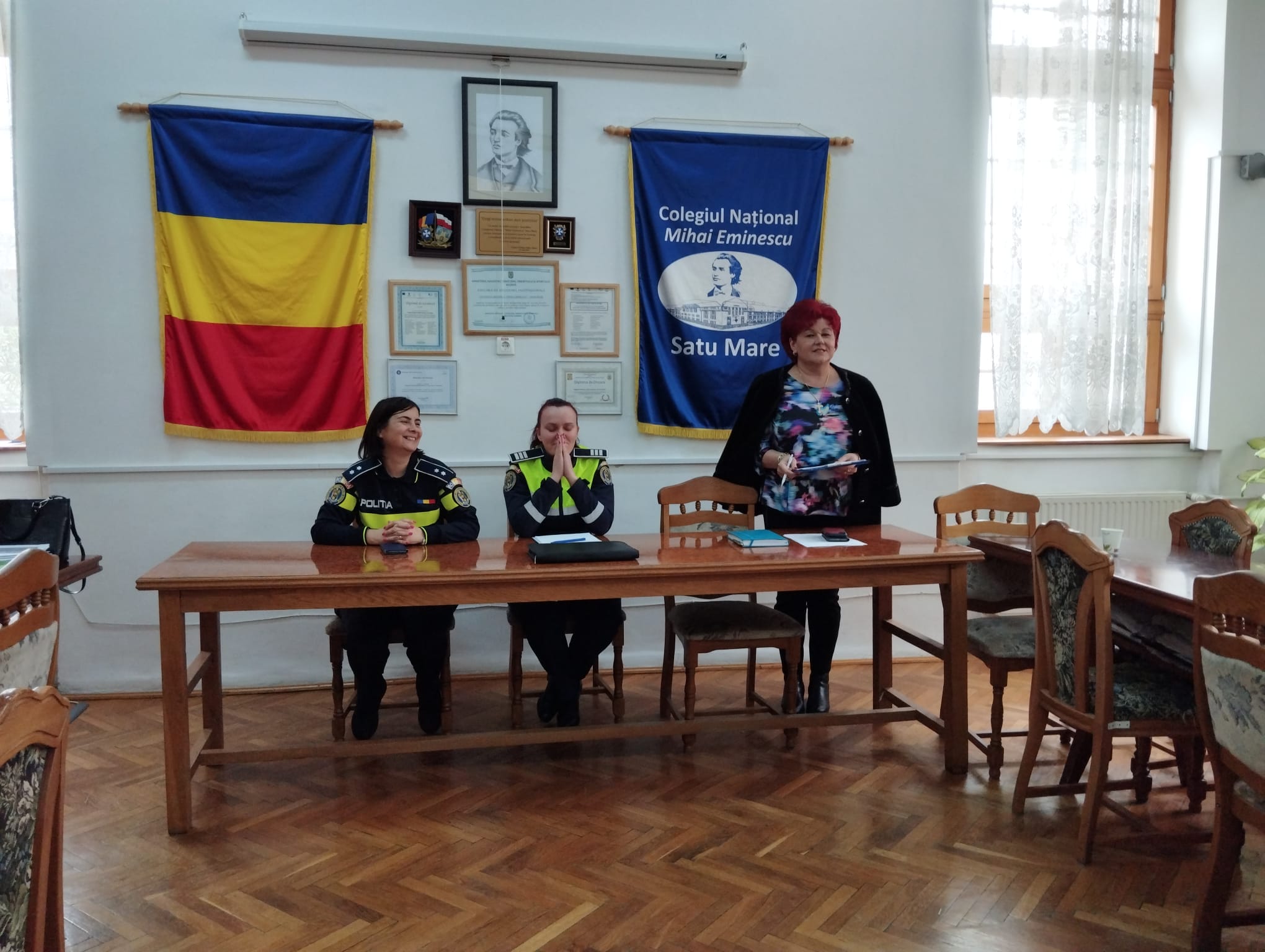 Promovarea siguranței în mediul școlar: O inițiativă comună la Colegiul Național ‘Mihai Eminescu’ Satu Mare