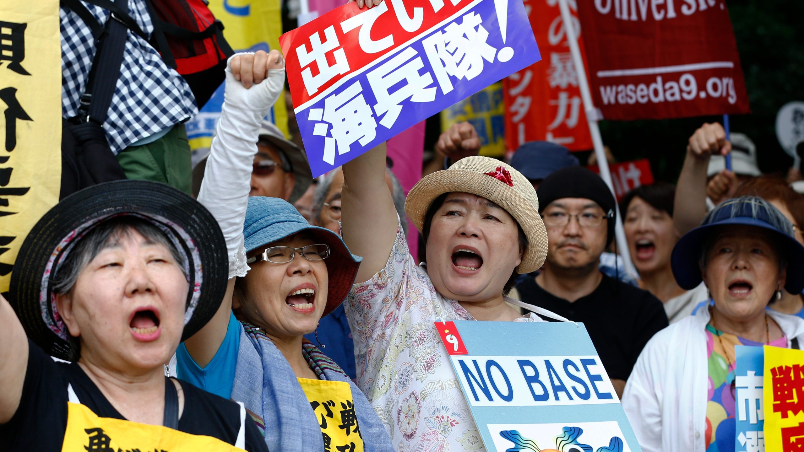 Proteste împotriva creșterii bugetului militar în Japonia