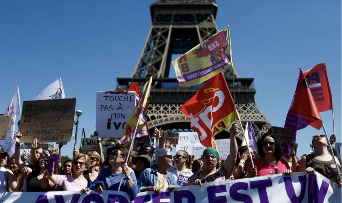 4 Martie 2024: Franța Legalizează Avortul în Constituție