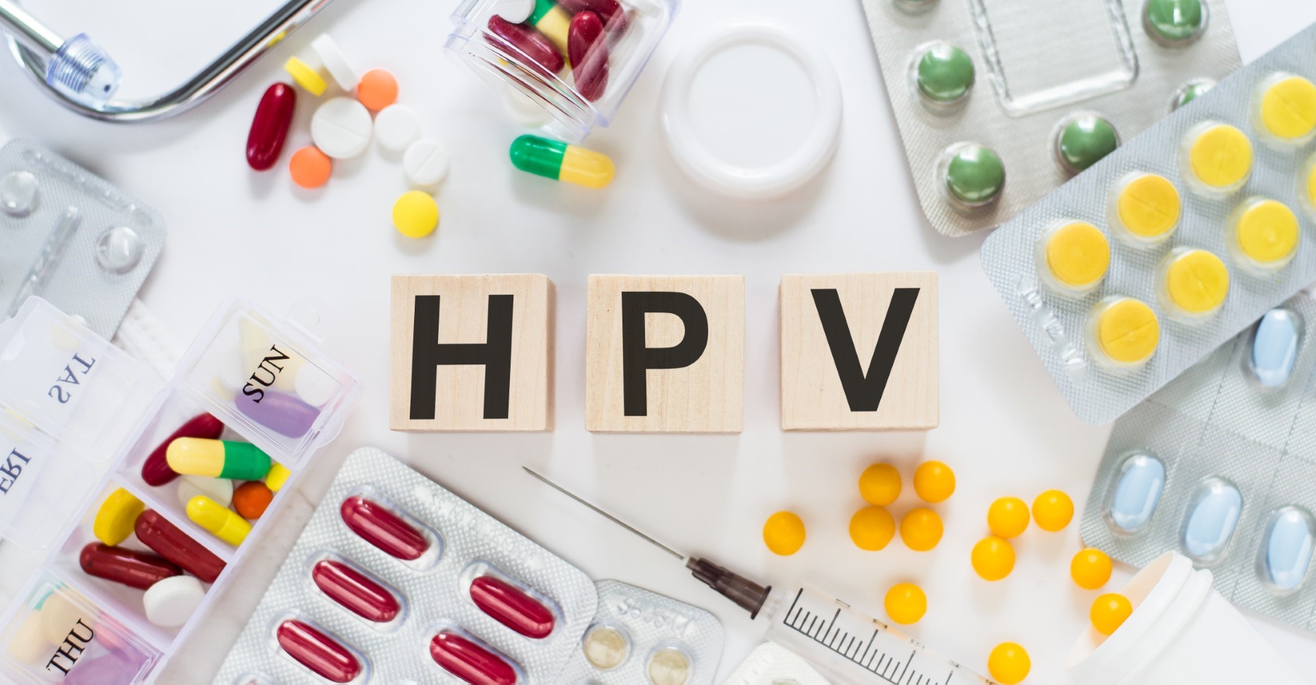 În România: 13,7% din cancerele diagnosticate sunt asociate infecţiei persistente cu HPV