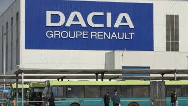 Dacia și Ford stabilesc recorduri de producție la începutul anului 2024