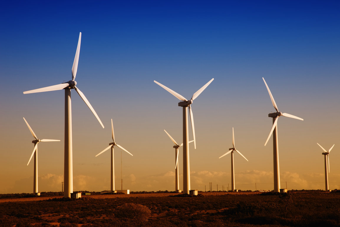 Cu cât a contribuit energia regenerabilă la creșterea producției de energie electrică?