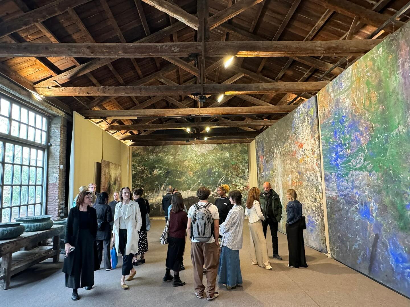 Peisajele mitice ale lui Ioan Sbârciu, vedete la Bienala de Artă de la Veneția