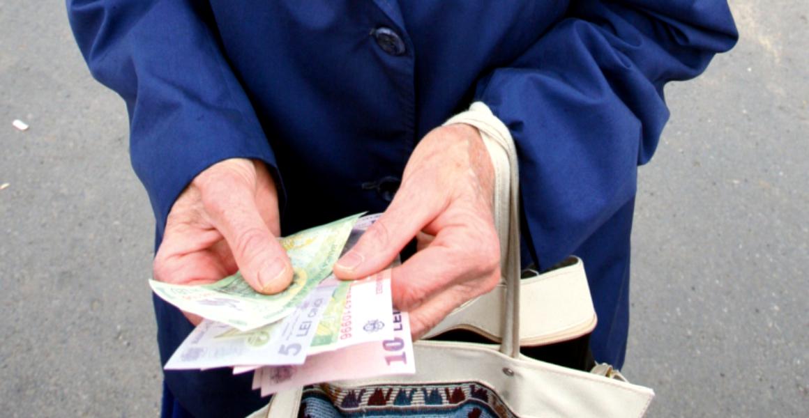 Pensionarii anticipați în România beneficiază de pensii lunare mai mari decât cei pensionați la vârstă standard