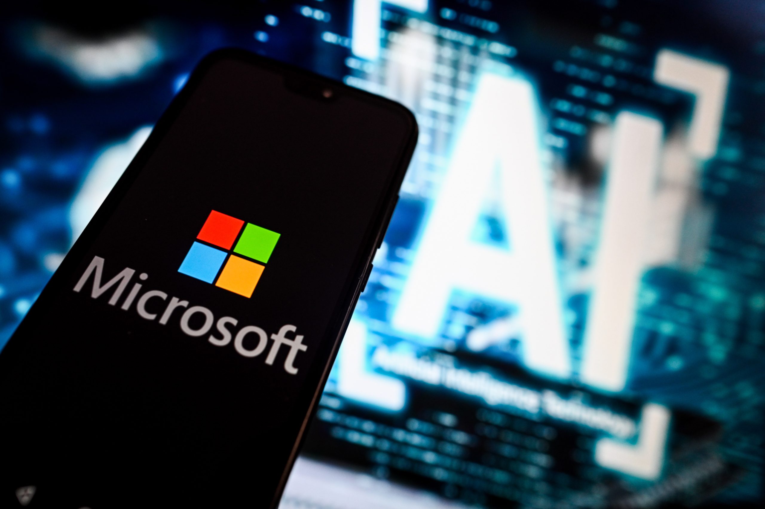 Microsoft a dezvăluit recent intenția de a inaugura un nou centru dedicat inteligenței artificiale (AI) pe continentul european