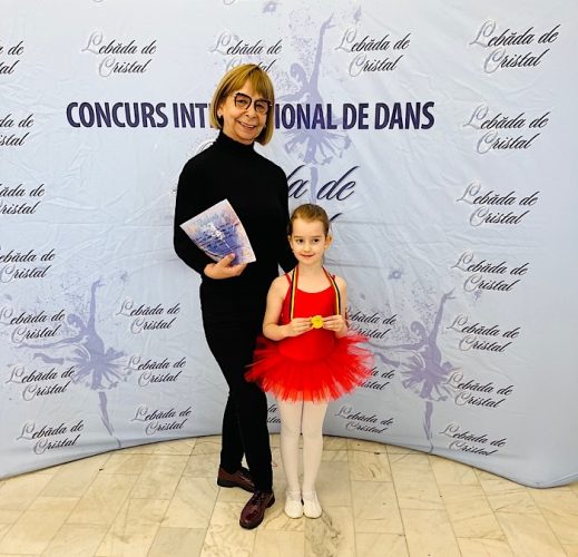 Modefitstudio, sub conducerea profesoarei Ana Macovei, a fost vedeta prestigiosului concurs internațional de dans ‘Lebăda de Cristal’.