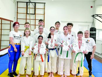 Salbă de medalii  pentru sportivii de la Sakura Carei  la  Campionatul  European de Karate “Shotokan SKDUN”