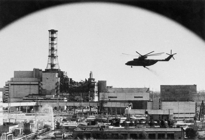 De la primul accident nuclear grav care s-a produs în 1957 la Uzina de la Windscale din Marea Britanie, până la dezastrul de la Cernobîl din 1986 din Rusia.