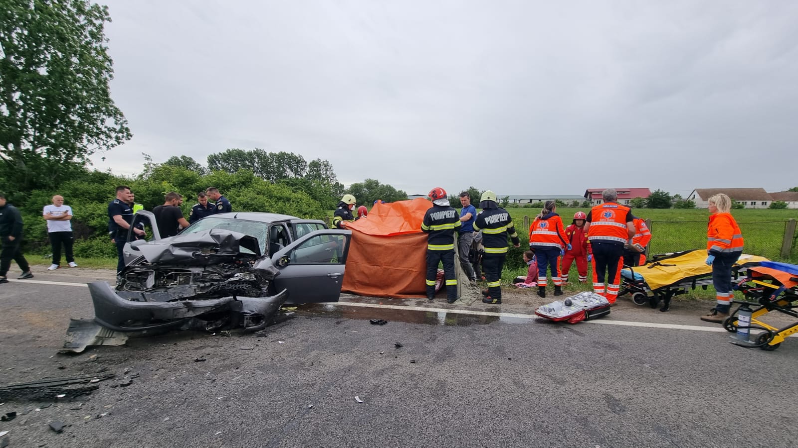 Accident teribil la Ciuperceni. O fetiță de 3 ani și-a pierdut viața