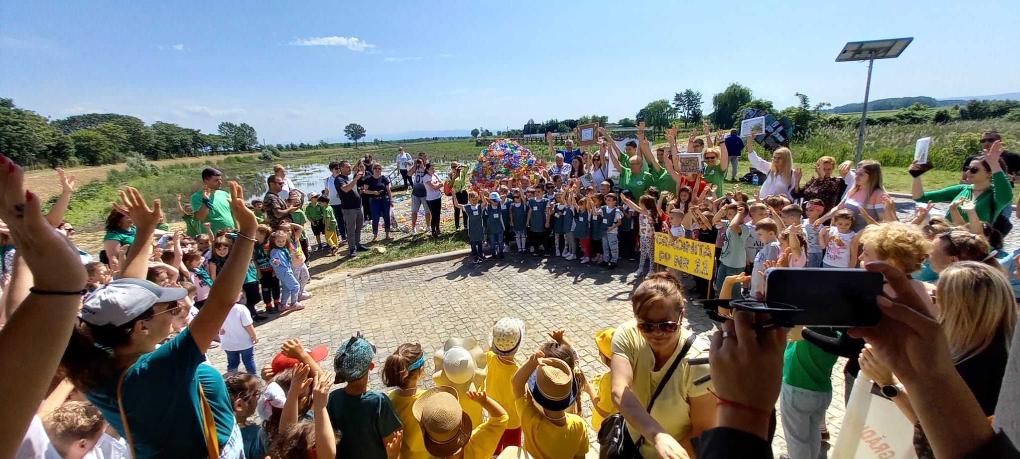Asociația “Copacul vieții” împreună  cu 11 grădinițe au marcat Ziua Europeană a Parcurilor