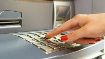 Poliţia Română avertizează asupra unui nou tip de fraudă bancară, intitulat „Spoofing”