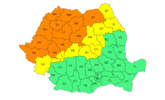 Cod portocaliu de furtuni, cod galben de caniculă și praf saharian la Satu Mare