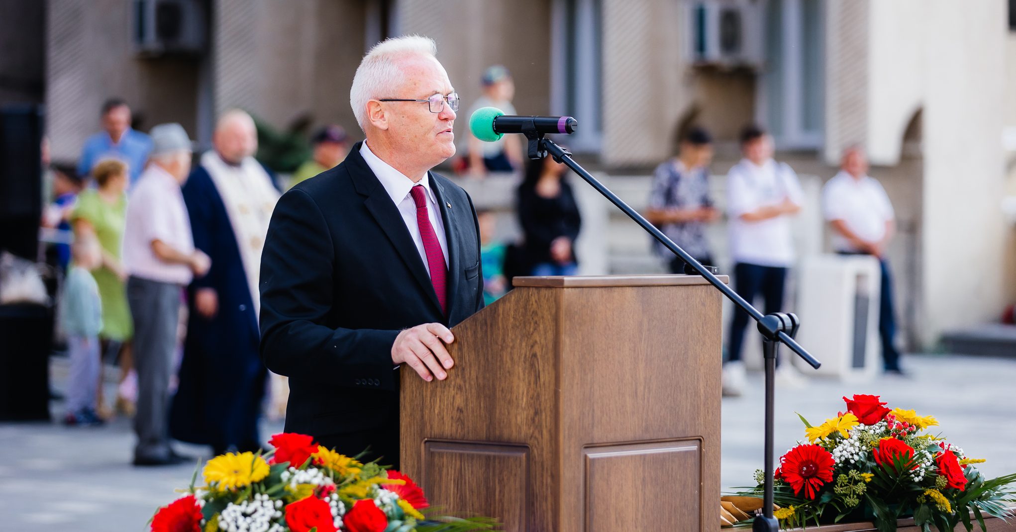 Prefectul Ioan Tibil a participat azi la evenimentele ISU Satu Mare dedicate Zilei Pompierilor